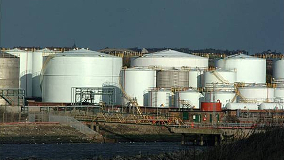 Fuel oil tanks